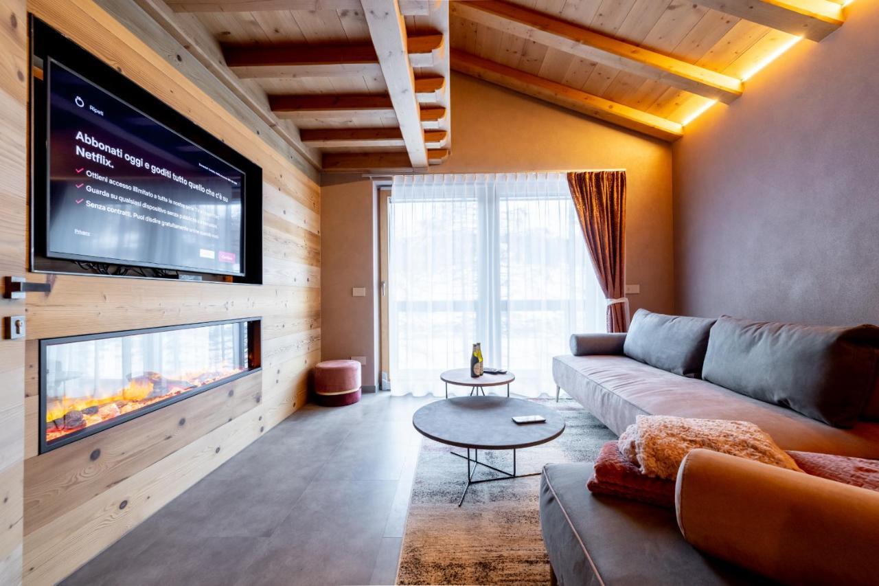 Chalet Imbosc'Che - 5 Beautiful Rooms In Charming B&B Ливиньо Екстериор снимка