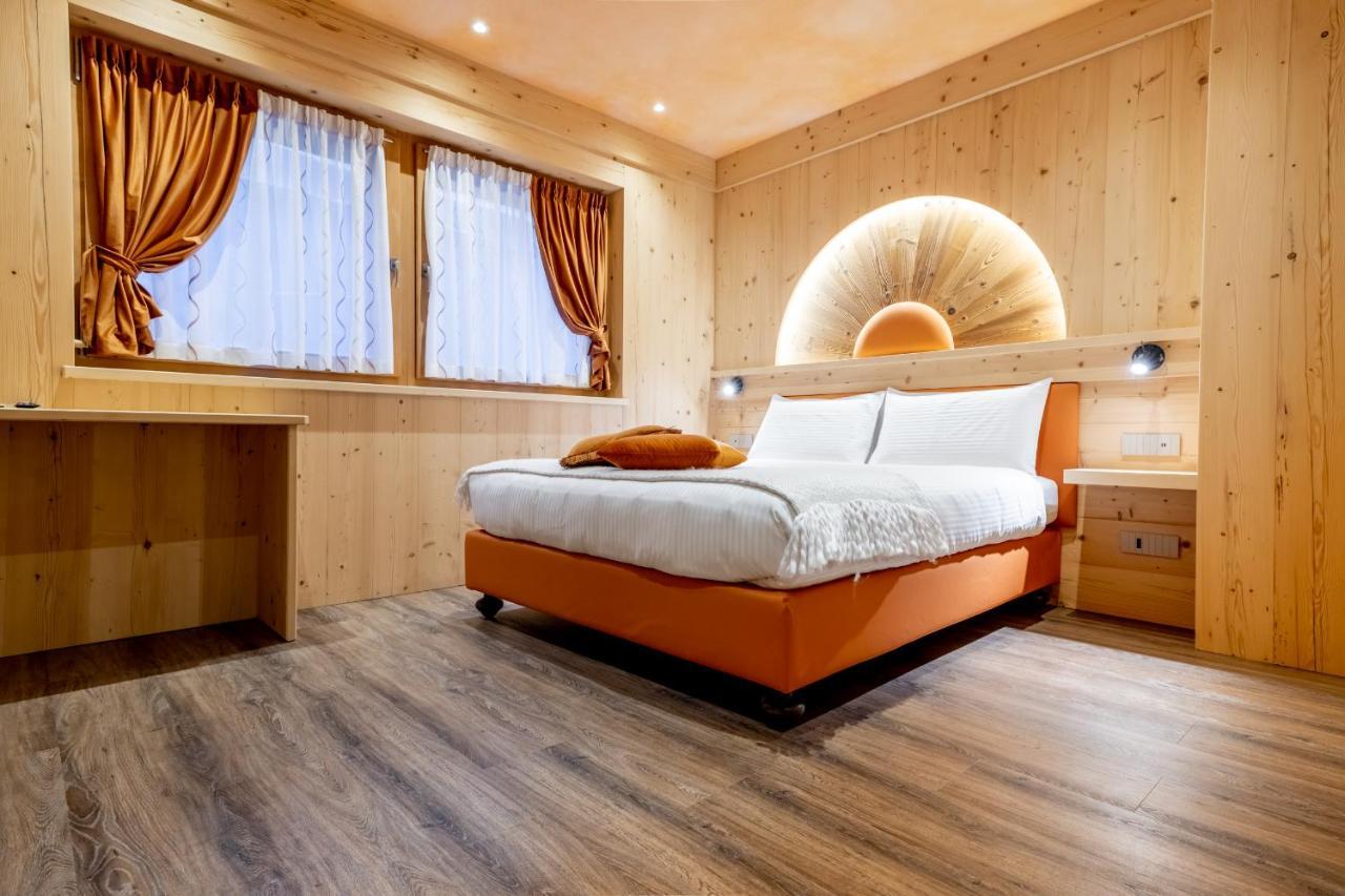 Chalet Imbosc'Che - 5 Beautiful Rooms In Charming B&B Ливиньо Екстериор снимка