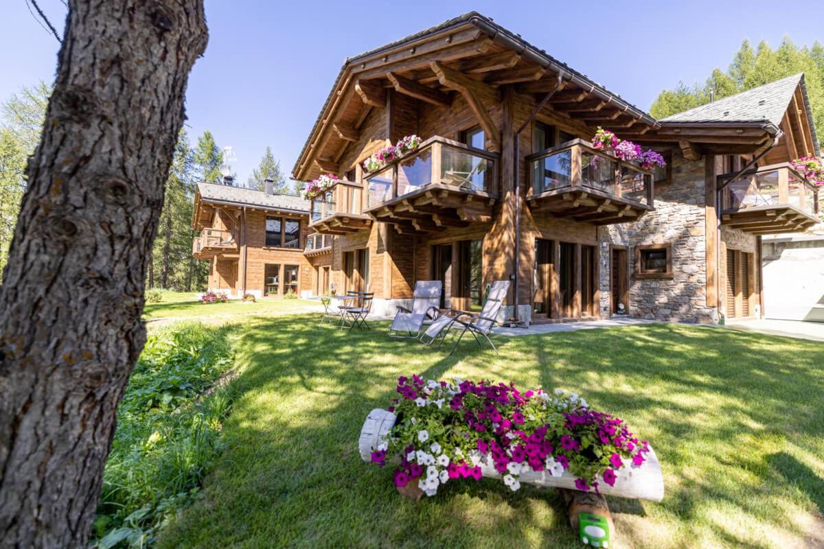 Chalet Imbosc'Che - 5 Beautiful Rooms In Charming B&B Ливиньо Екстериор снимка